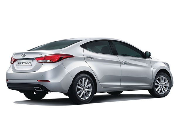 2015 Hyundai Elantra facelift launched at Rs 14.13 lakh - Image 2